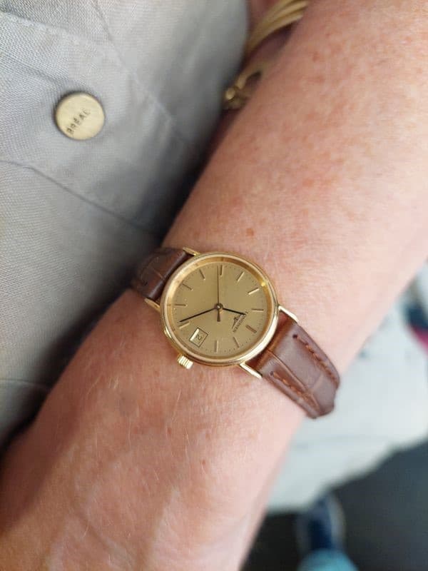 LONGINES PRÉSENCE — vue 2