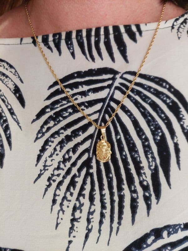 PENDENTIF MODERNE SCARABÉE — vue 2