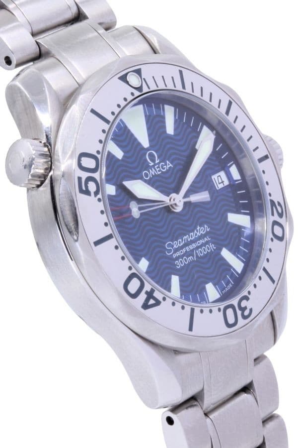 OMEGA SEAMASTER 300M — vue 3