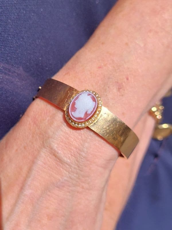 BRACELET CAMÉE ET PERLES NAPOLÉON III — vue 2