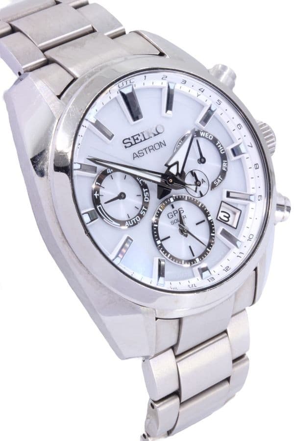 SEIKO ASTRON GPS SOLAR — vue 3