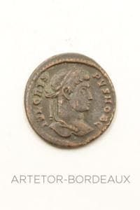 Nummus ou follis Crispus — vue 1