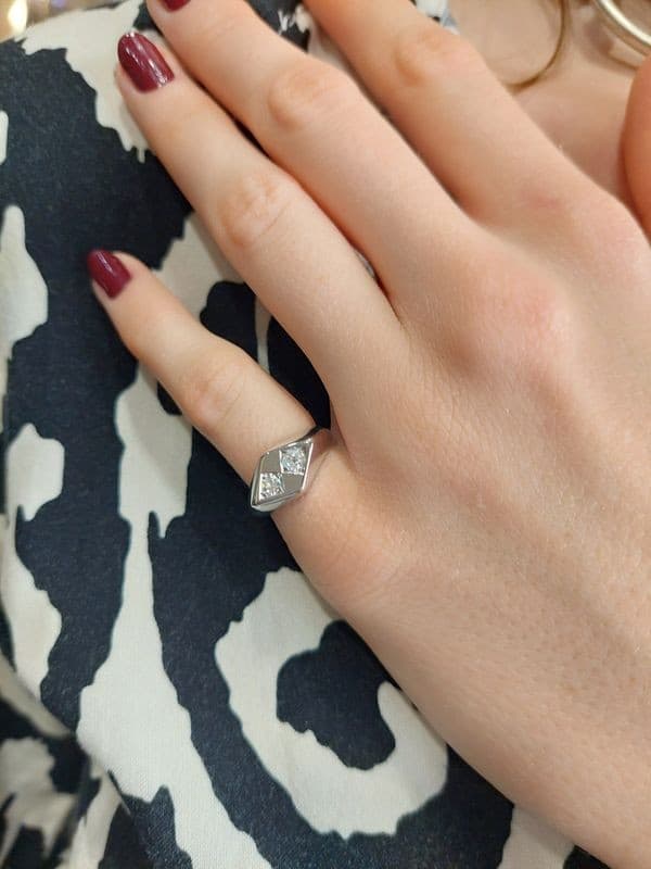 CHEVALIÈRE ANCIENNE DIAMANTS — vue 2