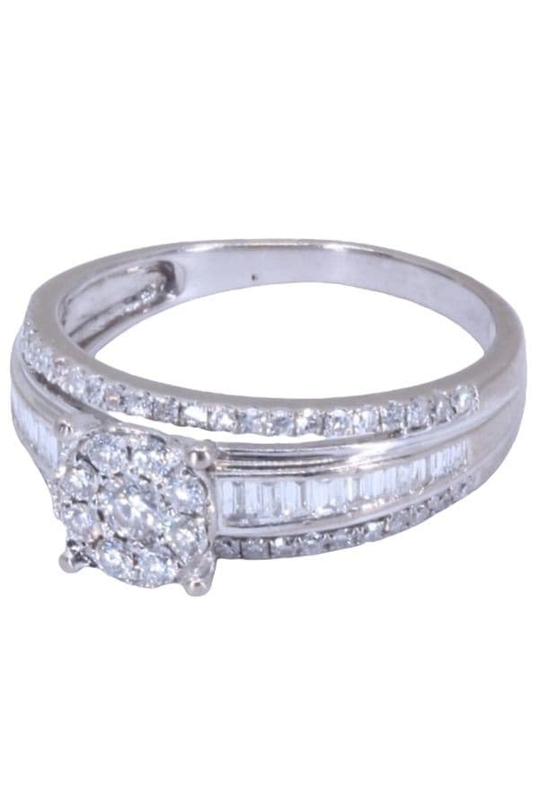 BAGUE STYLE SOLITAIRE MODERNE DIAMANTS — vue 6