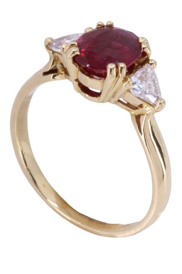 BAGUE RUBIS ET DIAMANTS — vue 5
