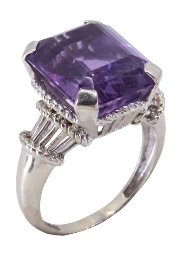 BAGUE ORNEMENTALE AMÉTHYSTE — vue 4