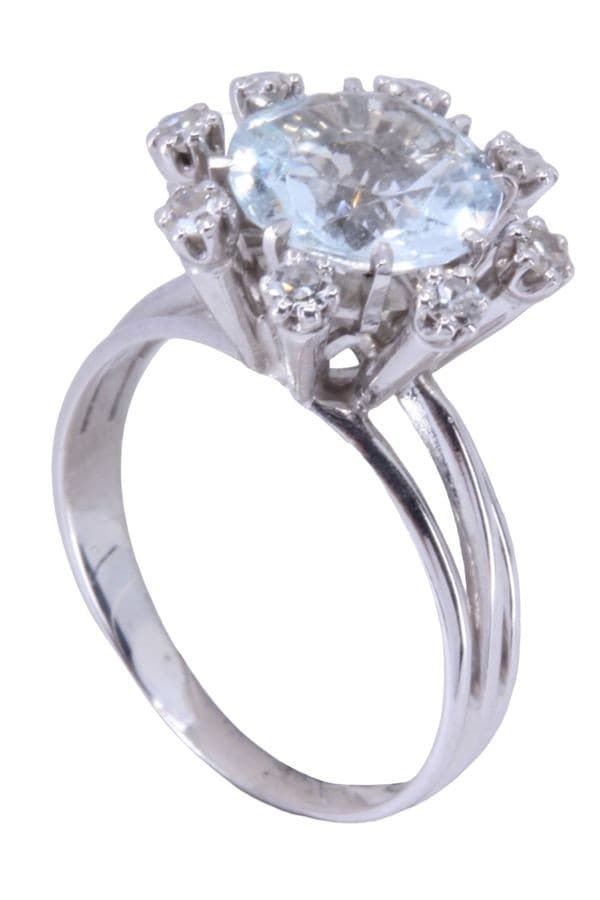 BAGUE MODERNE AIGUE-MARINE ET DIAMANTS — vue 6