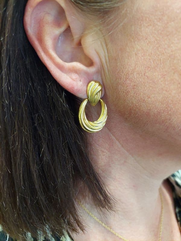 BOUCLES D 'OREILLES PENDANTES — vue 2