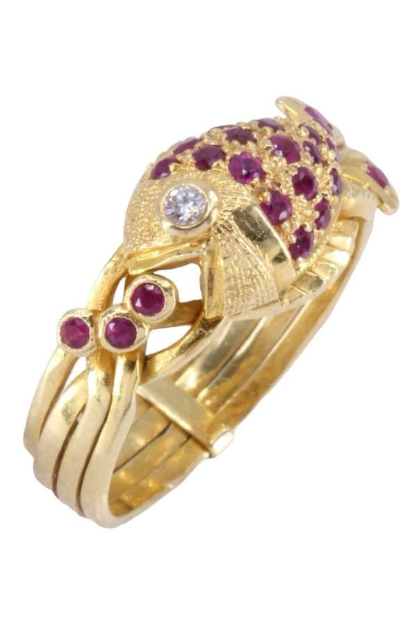 BAGUE POISSON RUBIS ET DIAMANT — vue 3