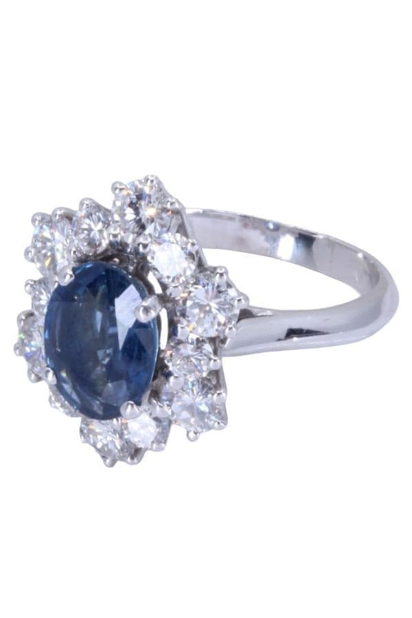 BAGUE POMPADOUR SAPHIR ET DIAMANTS — vue 3