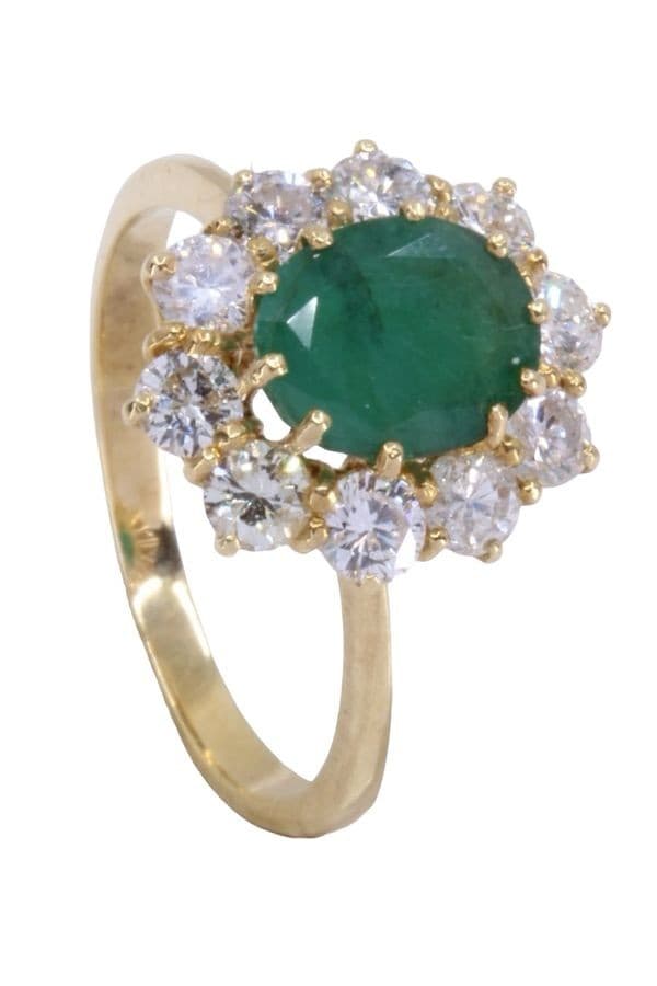 BAGUE POMPADOUR ÉMERAUDE ET DIAMANTS — vue 5