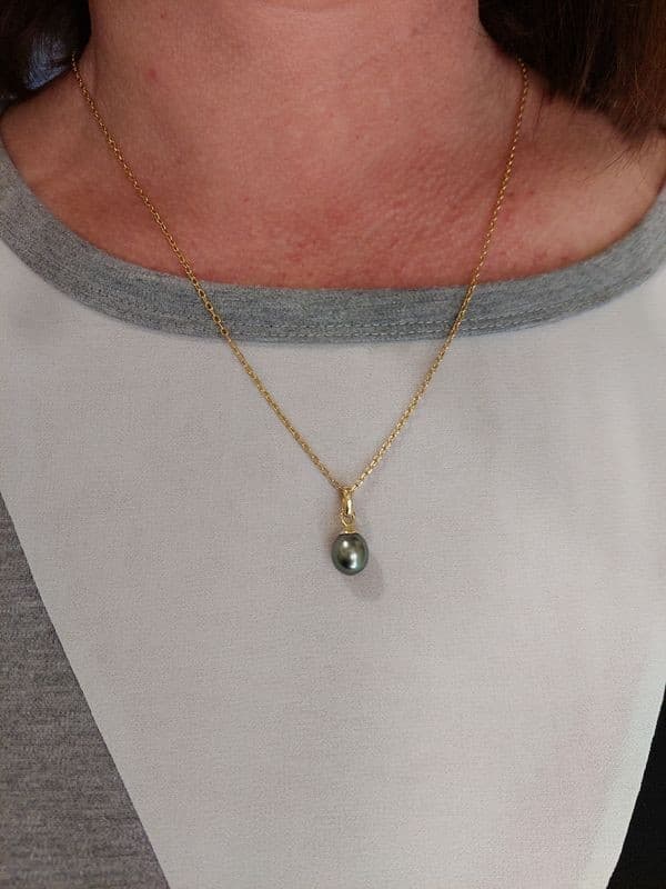 PENDENTIF MODERNE PERLE DE TAHITI — vue 2