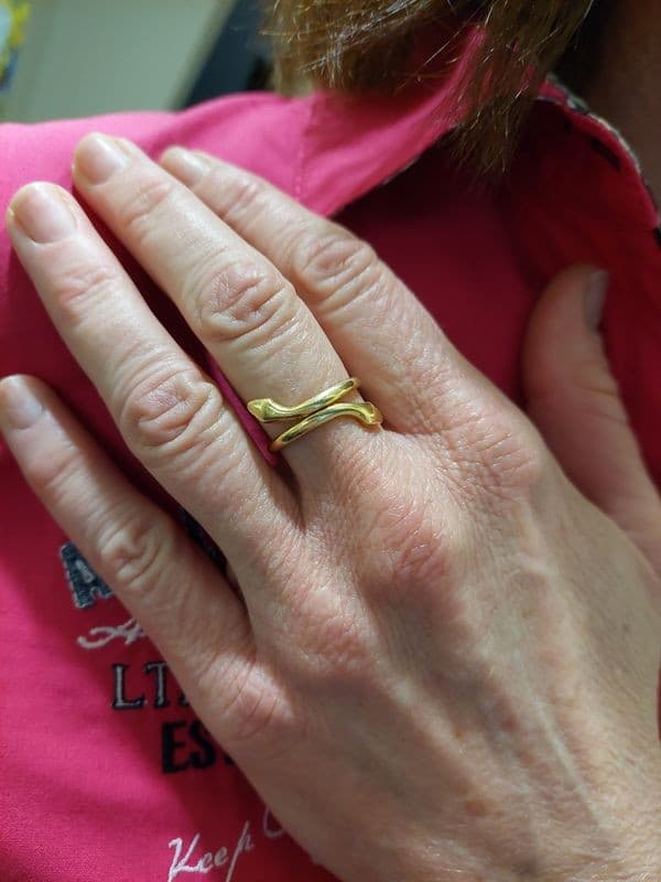 BAGUE MODERNE SERPENT — vue 2