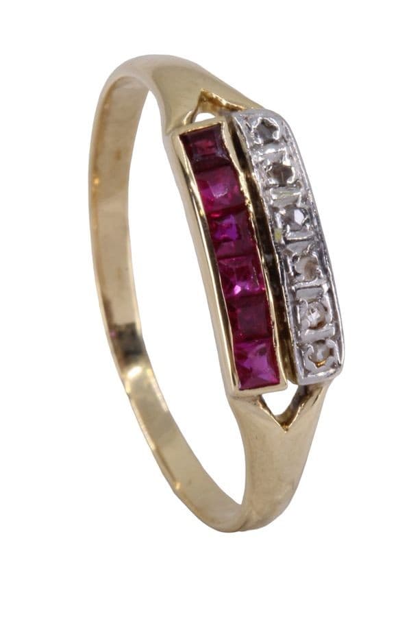 BAGUE RUBIS ET DIAMANTS — vue 4
