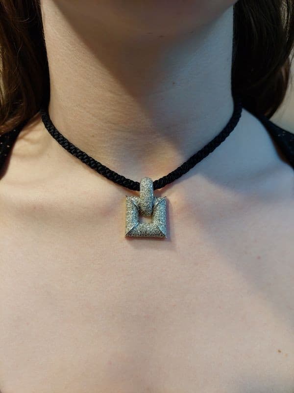 PENDENTIF PAVAGE DIAMANTS — vue 2