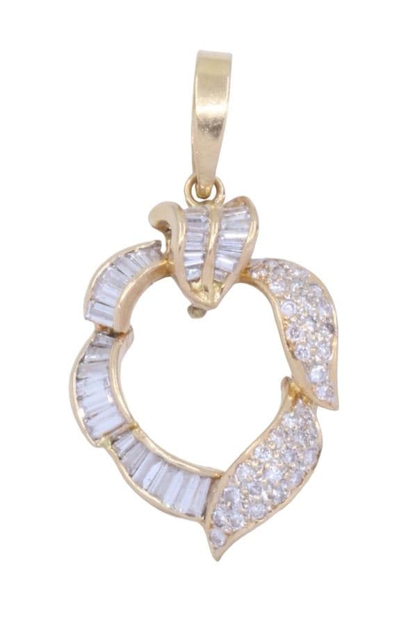 PENDENTIF DIAMANTS MODERNE — vue 1