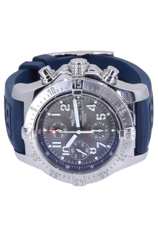 BREITLING AVENGER SKYLAND — vue 5