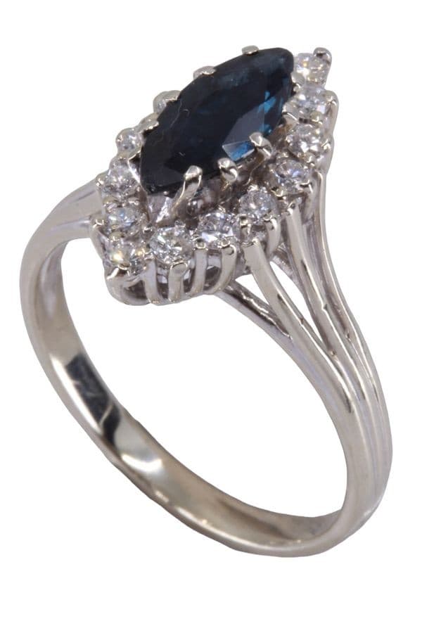 BAGUE MARQUISE SAPHIR ET DIAMANTS — vue 5