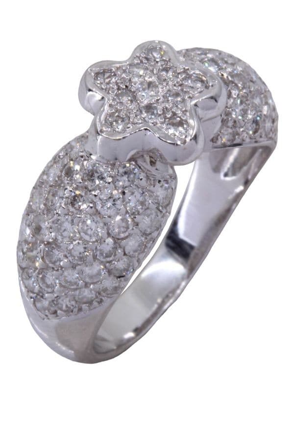 BAGUE FLEUR PAVAGE DIAMANTS — vue 3