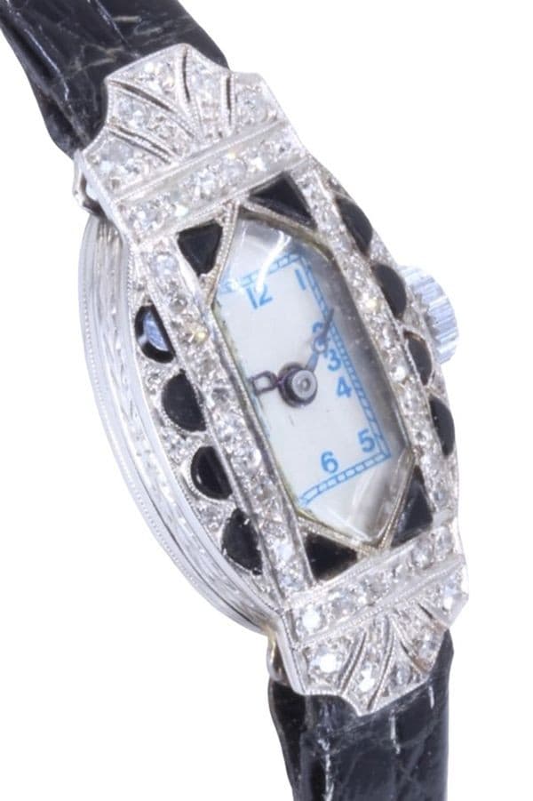 MONTRE ART-DÉCO ONYX ET DIAMANTS — vue 3