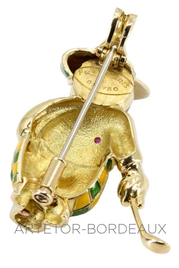 Broche/pendentif "Golfeur" signée Fred — vue 3