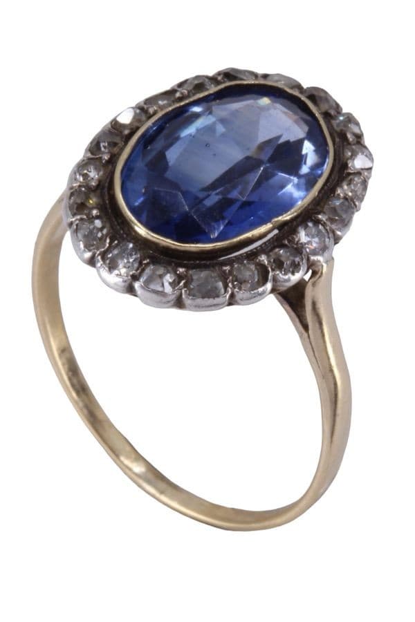 BAGUE POMPADOUR SAPHIR ET DIAMANTS — vue 3