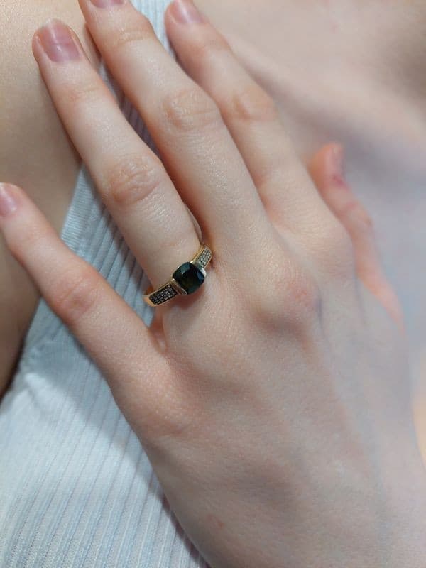 BAGUE PÉRIDOT ET DIAMANTS — vue 2