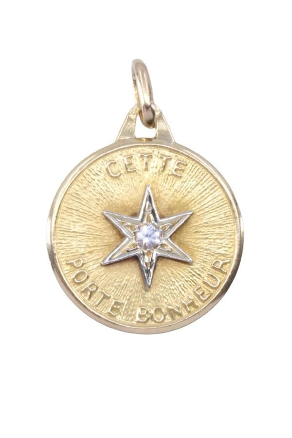 PENDENTIF CETTE ÉTOILE PORTE BONHEUR — vue 1