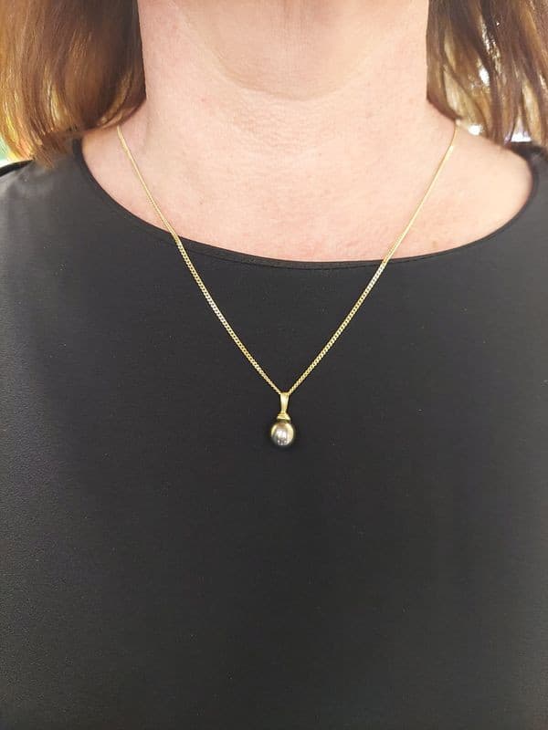 PENDENTIF MODERNE PERLE DE TAHITI — vue 2
