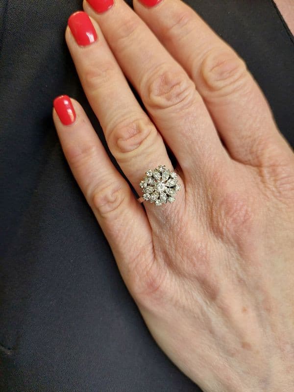 BAGUE FLEUR DIAMANTS ANNÉES 50' — vue 2