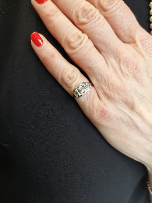BAGUE  ART-DÉCO DIAMANT — vue 2