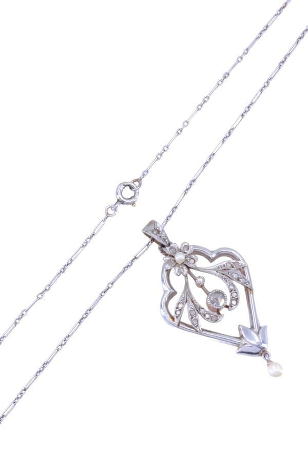 COLLIER ART-DÉCO PERLE ET DIAMANTS — vue 4