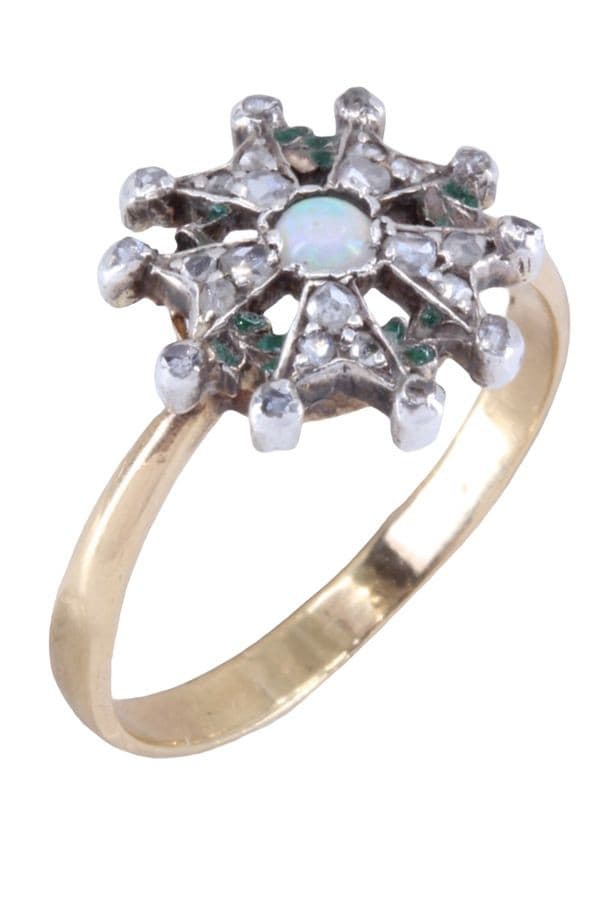 BAGUE ANCIENNE OPALE ET DIAMANTS — vue 5