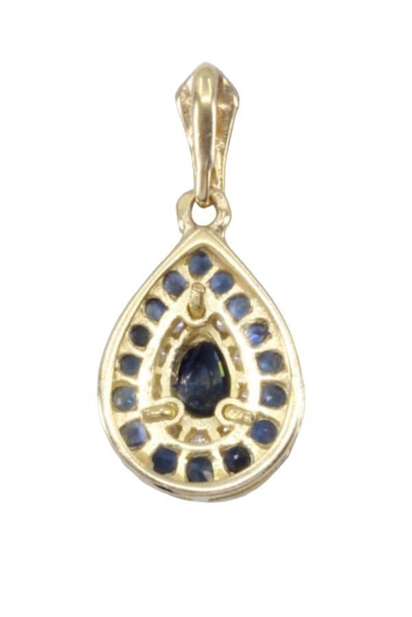 PENDENTIF POIRE SAPHIRS ET DIAMANTS — vue 3