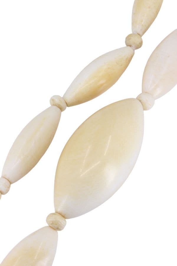 COLLIER EN IVOIRE — vue 3