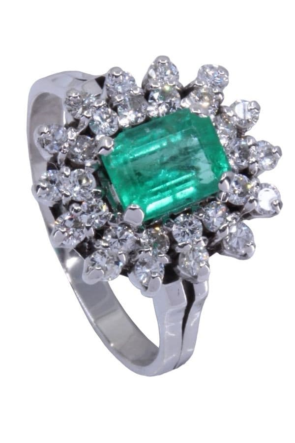 BAGUE POMPADOUR ÉMERAUDE ET DIAMANTS — vue 4