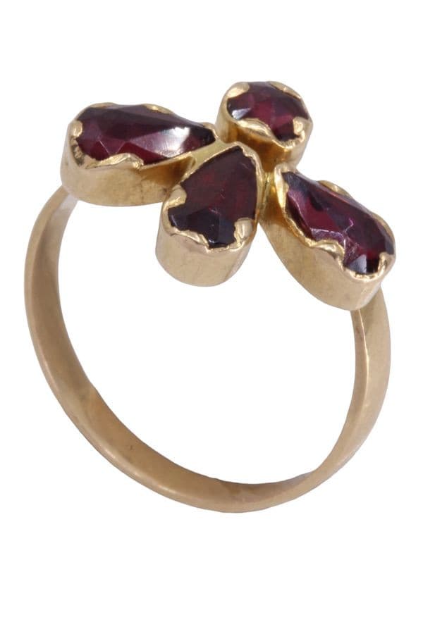 BAGUE ANCIENNE GRENATS DE PERPIGNAN — vue 5