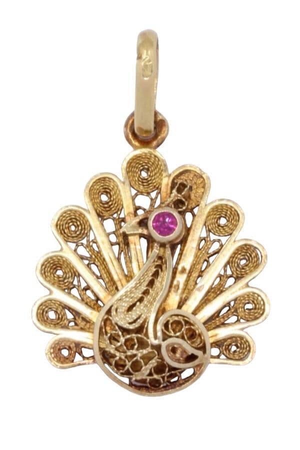 PENDENTIF PAON RUBIS — vue 1