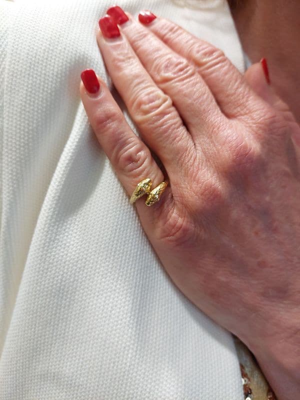 BAGUE TÊTES DE LION — vue 2