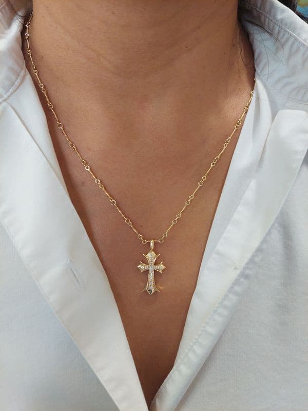 COLLIER CROIX CHROME HEARTS — vue 2
