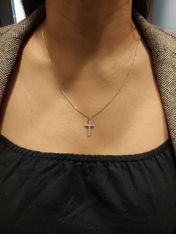 CROIX DIAMANTÉE — vue 2