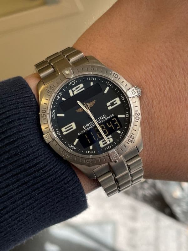 BREITLING AEROSPACE — vue 2