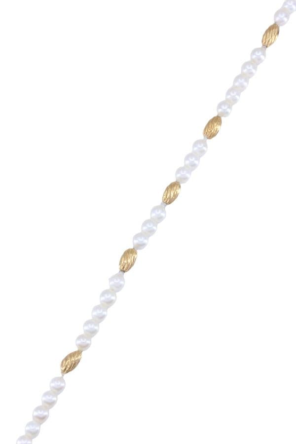 COLLIER DE PERLES — vue 3
