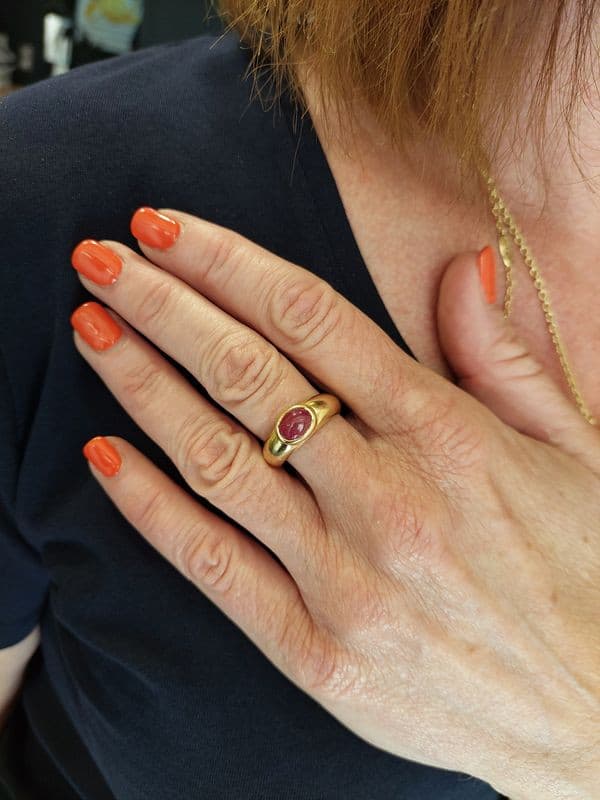 BAGUE JONC RUBIS — vue 2