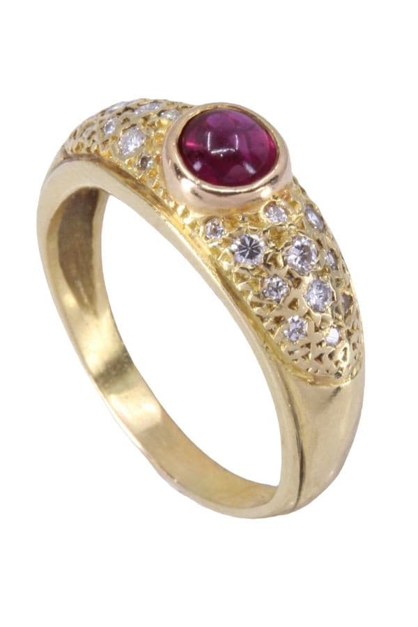 BAGUE JONC RUBIS ET DIAMANTS — vue 3