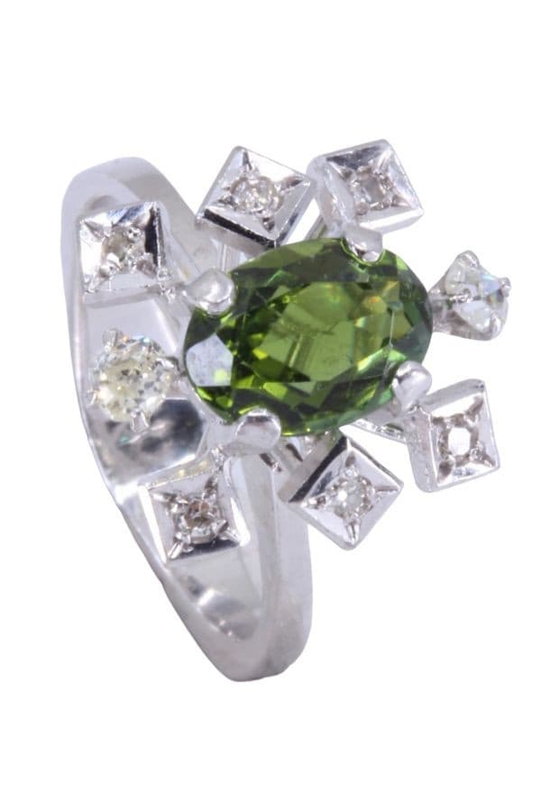 BAGUE ANCIENNE PÉRIDOT ET DIAMANTS — vue 4