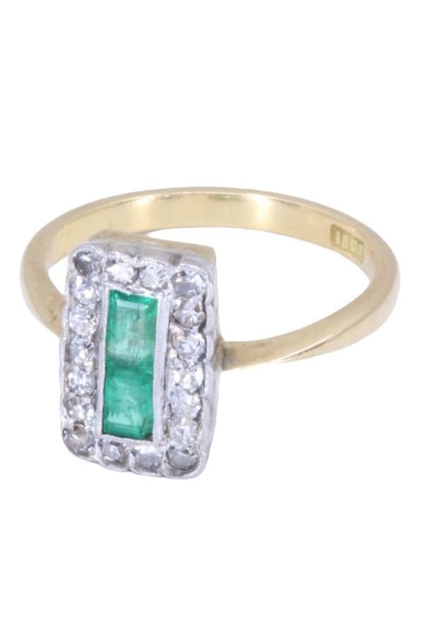 BAGUE ANCIENNE ÉMERAUDES ET DIAMANTS — vue 6