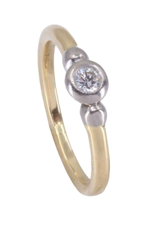 SOLITAIRE DIAMANT 0.07 CARAT — vue 4