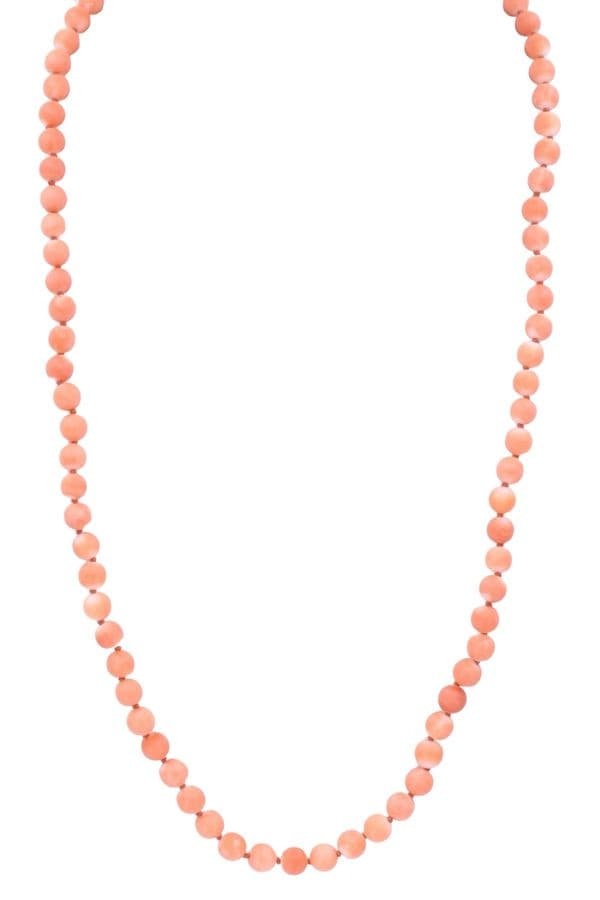 COLLIER ANCIEN CORAIL — vue 1