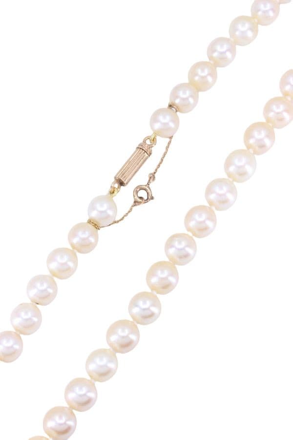 COLLIER DE PERLES — vue 3